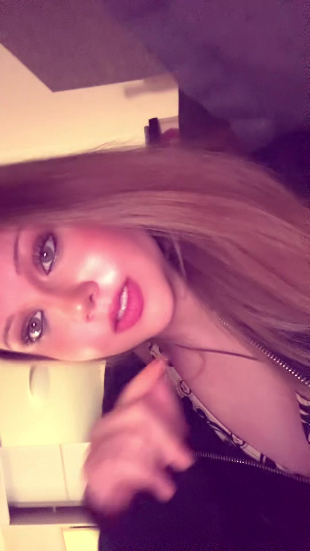 @leonixe_222