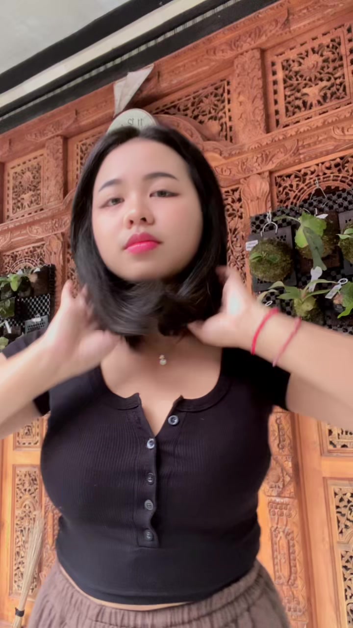 @Queen