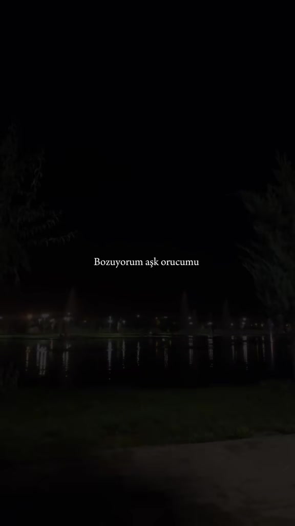 @𝐴𝑦𝑠̧𝑒 𝑁𝑢𝑟