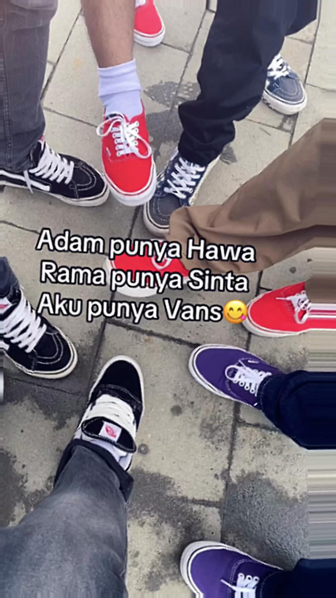 @WILD ORIGINAL SNEAKERS STORE