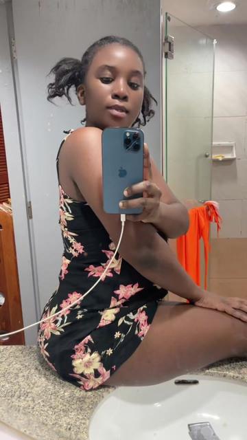 @Pam Tricey 🇹🇿🇬🇧🇹🇭🇨🇳😘