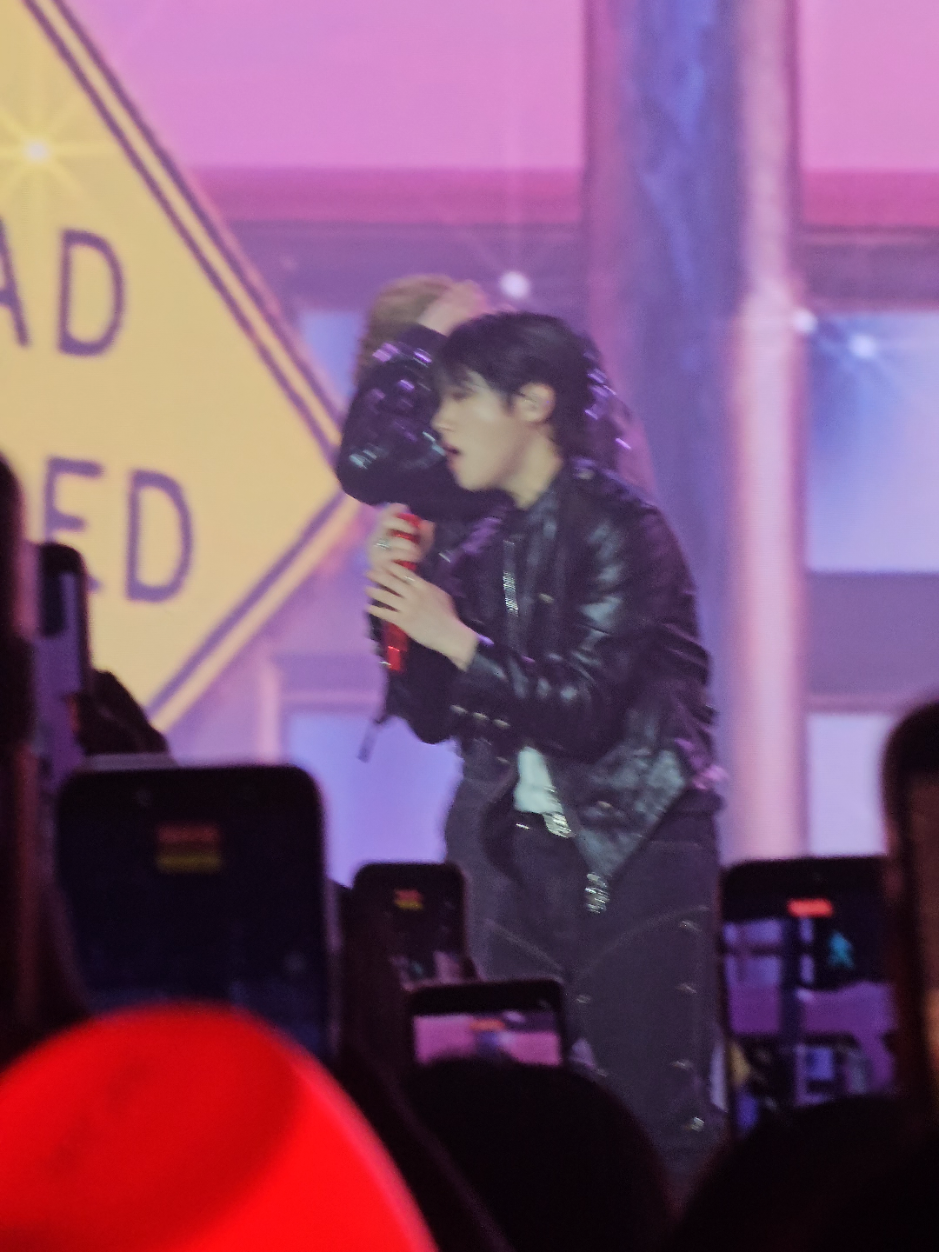 @AlwaysWithJinhwan