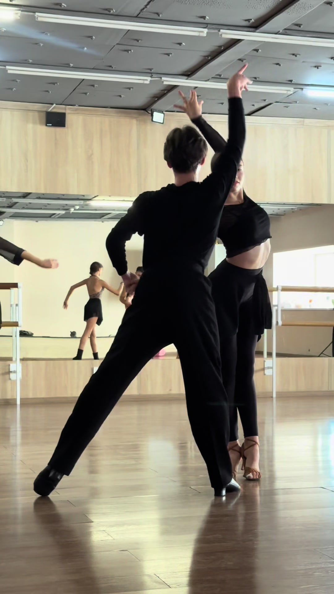 @dance_lena