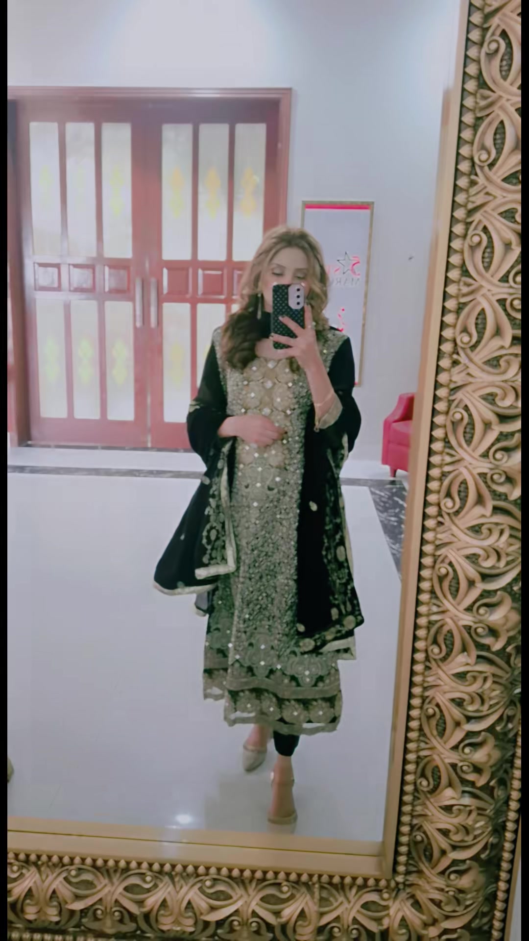 @Sam Butt``🎀