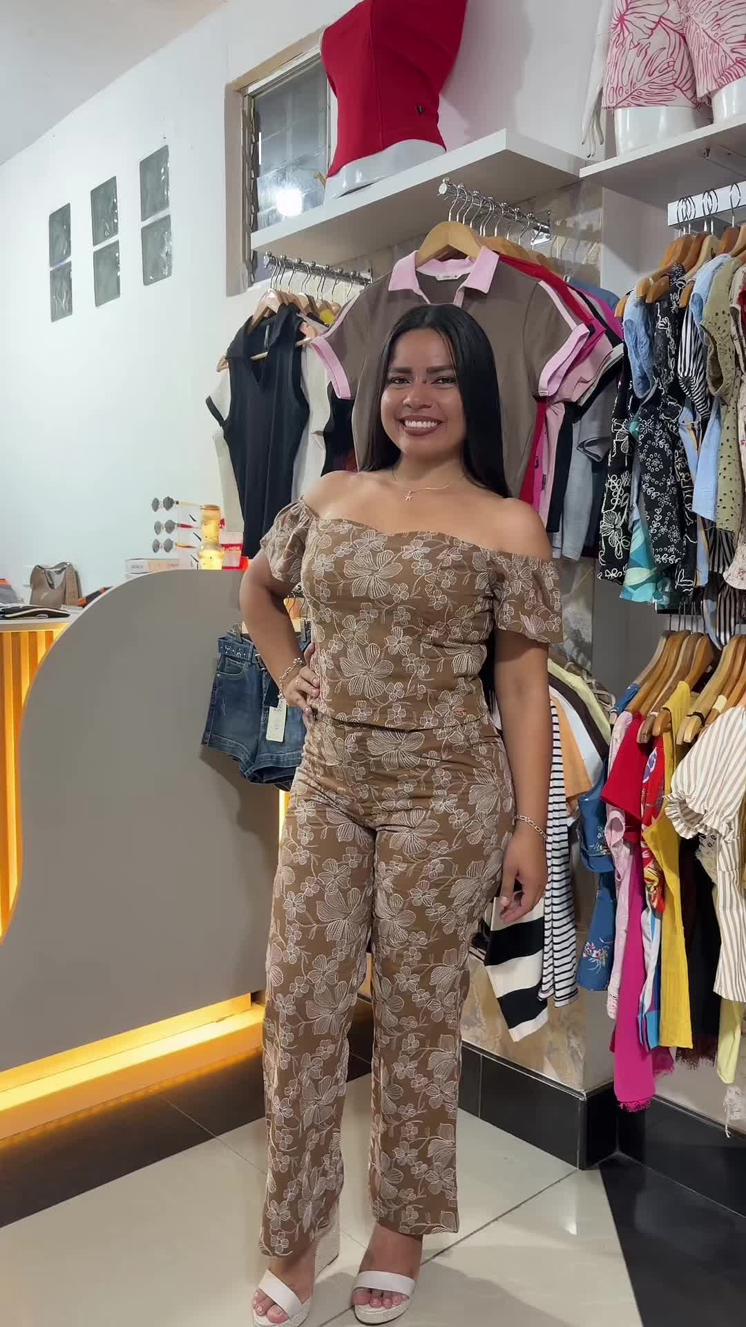 @criss closet-boutique