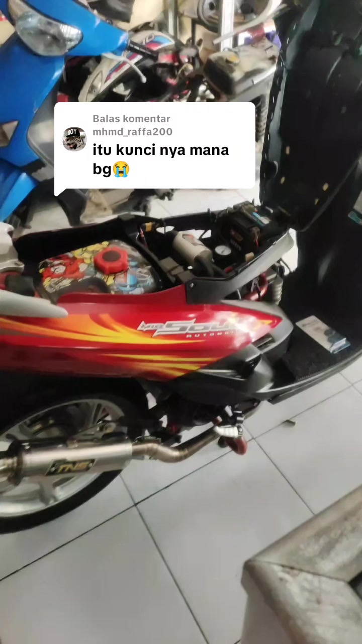 @Zoya motor racing team