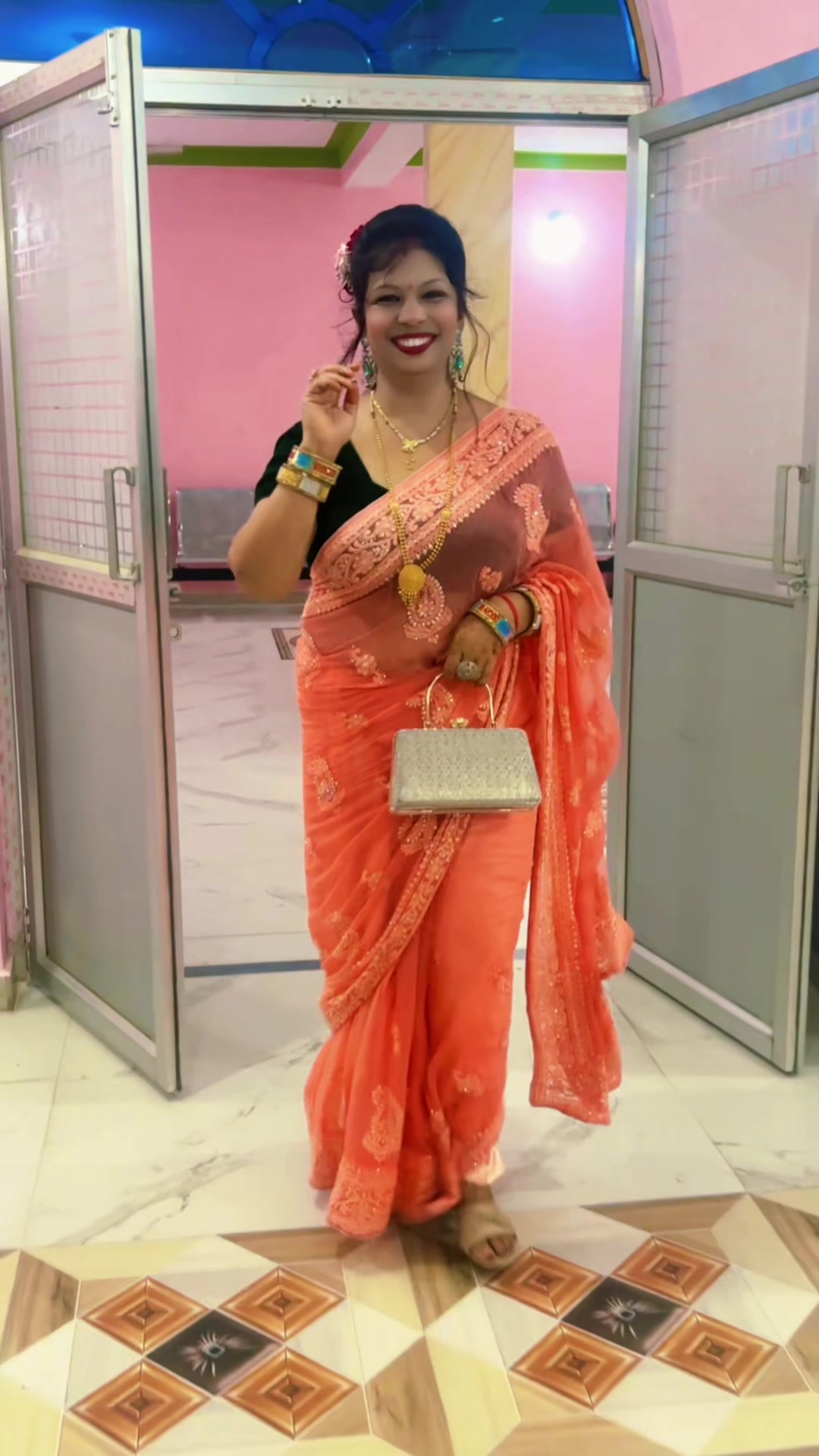 @👑Mishra_Queen👑