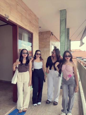 @jenie.ahh