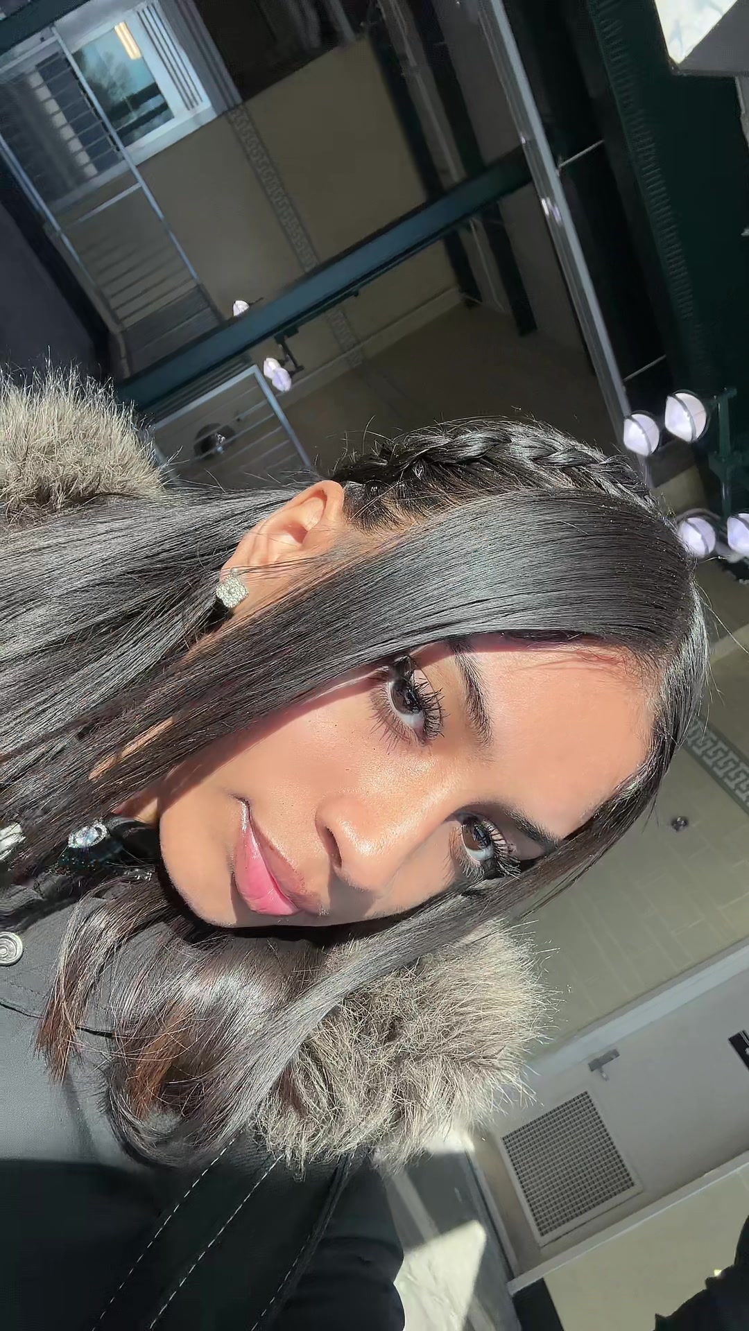 @👑