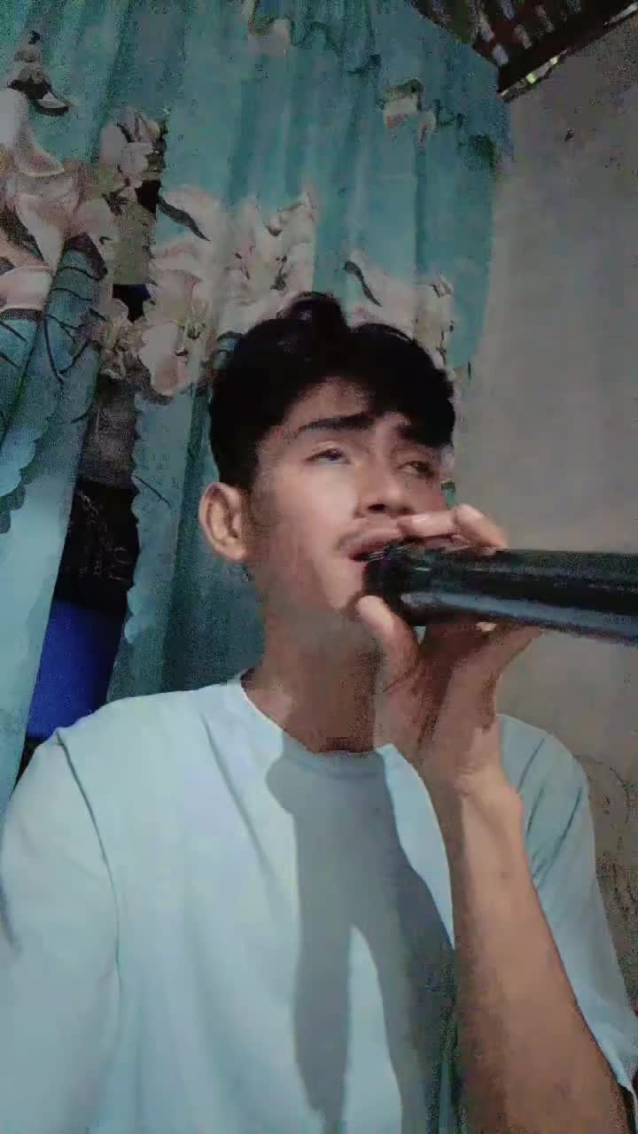 @James Nochete Sere&ntilde;o