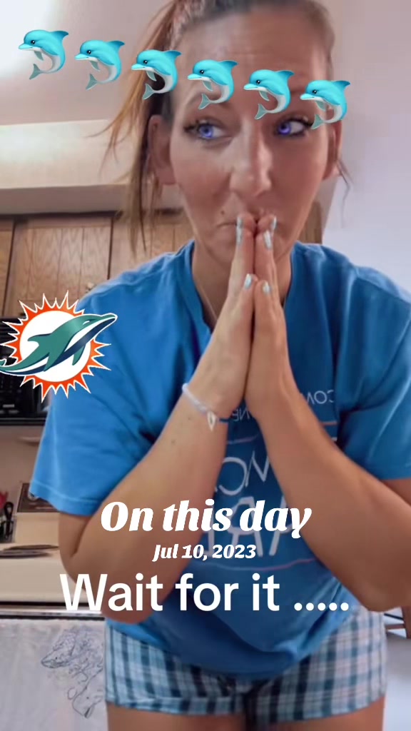 @Msholland20🐬🐬🐬🐬🐬