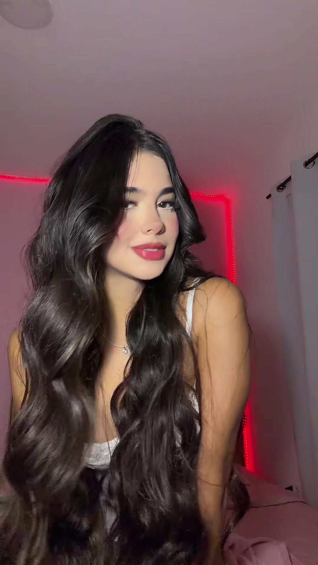 @valenmejia_oficial
