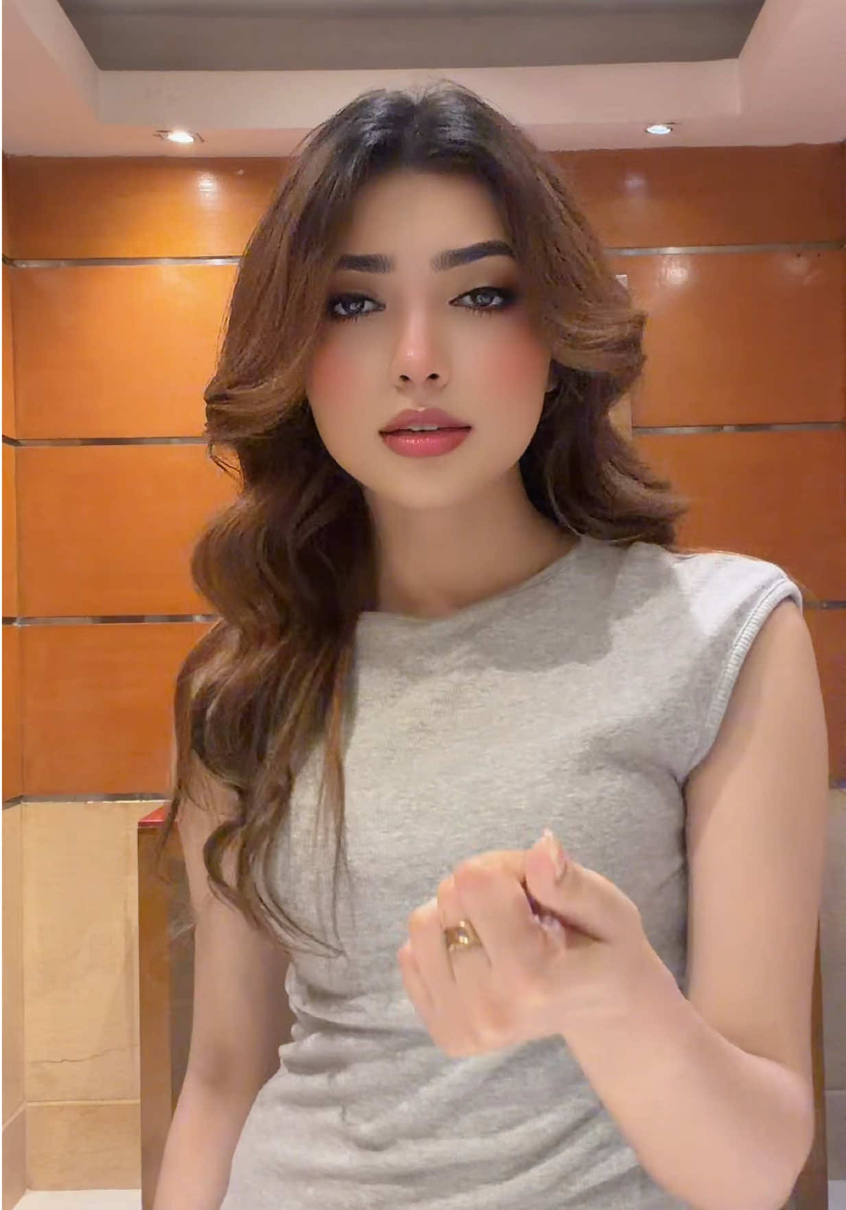 @fatima_meharrr