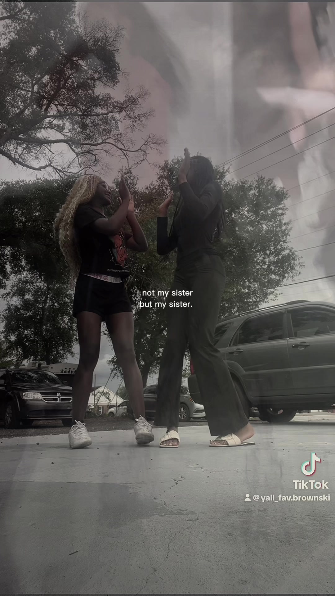 @𝐈𝐭𝐬𝐬_𝐋𝐞𝐱𝐱.