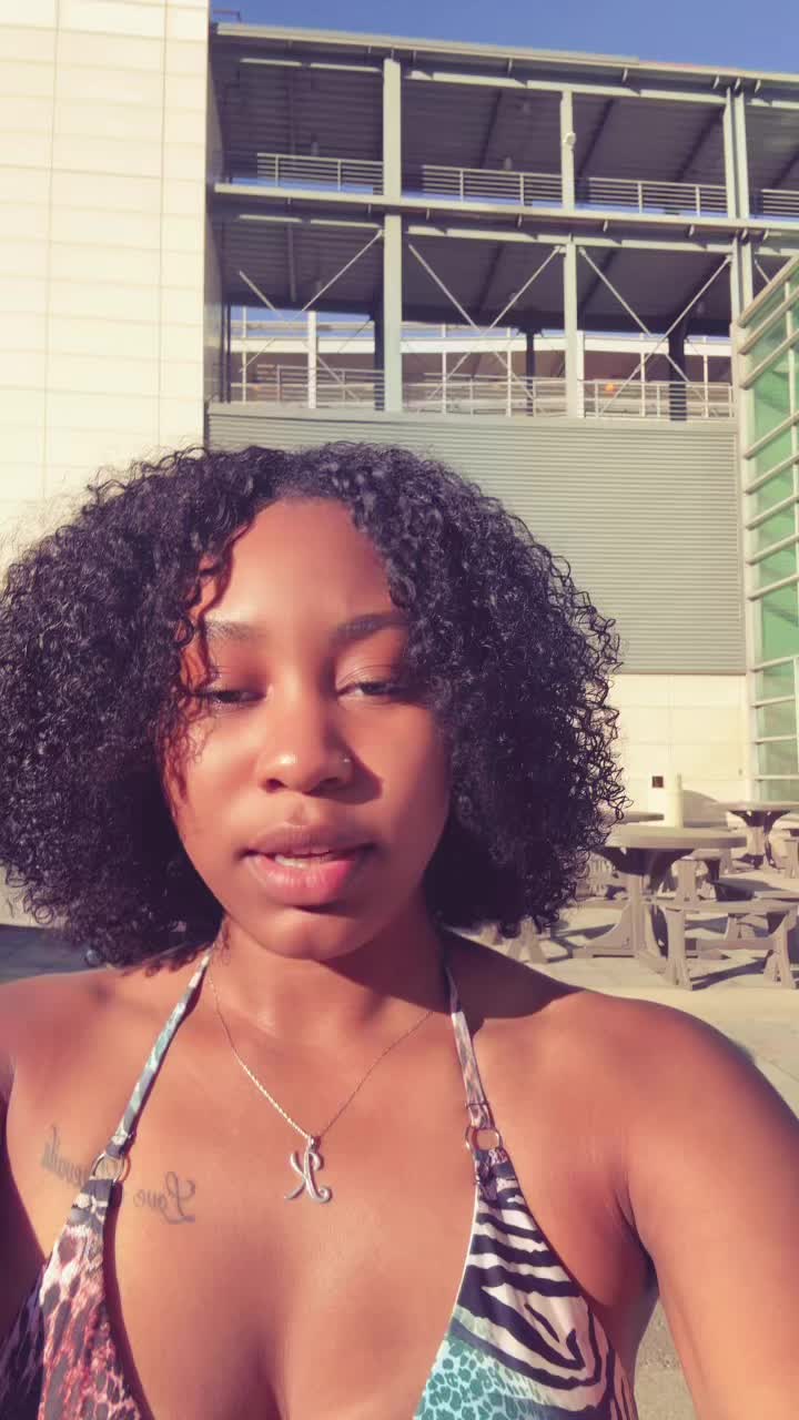 @keliseypooh