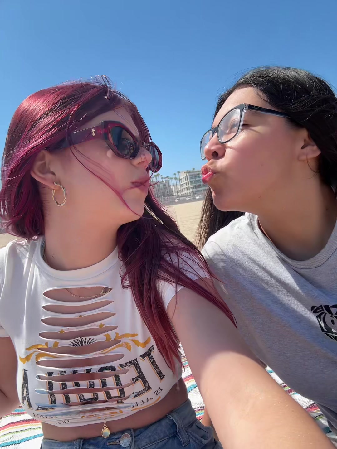 @sniffsniffbtch
