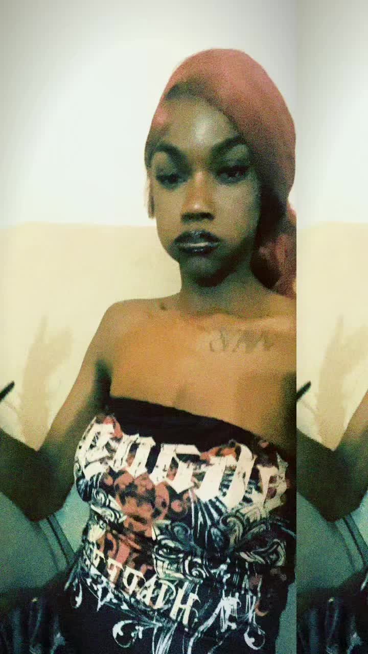 @Ihateheuxs🤣