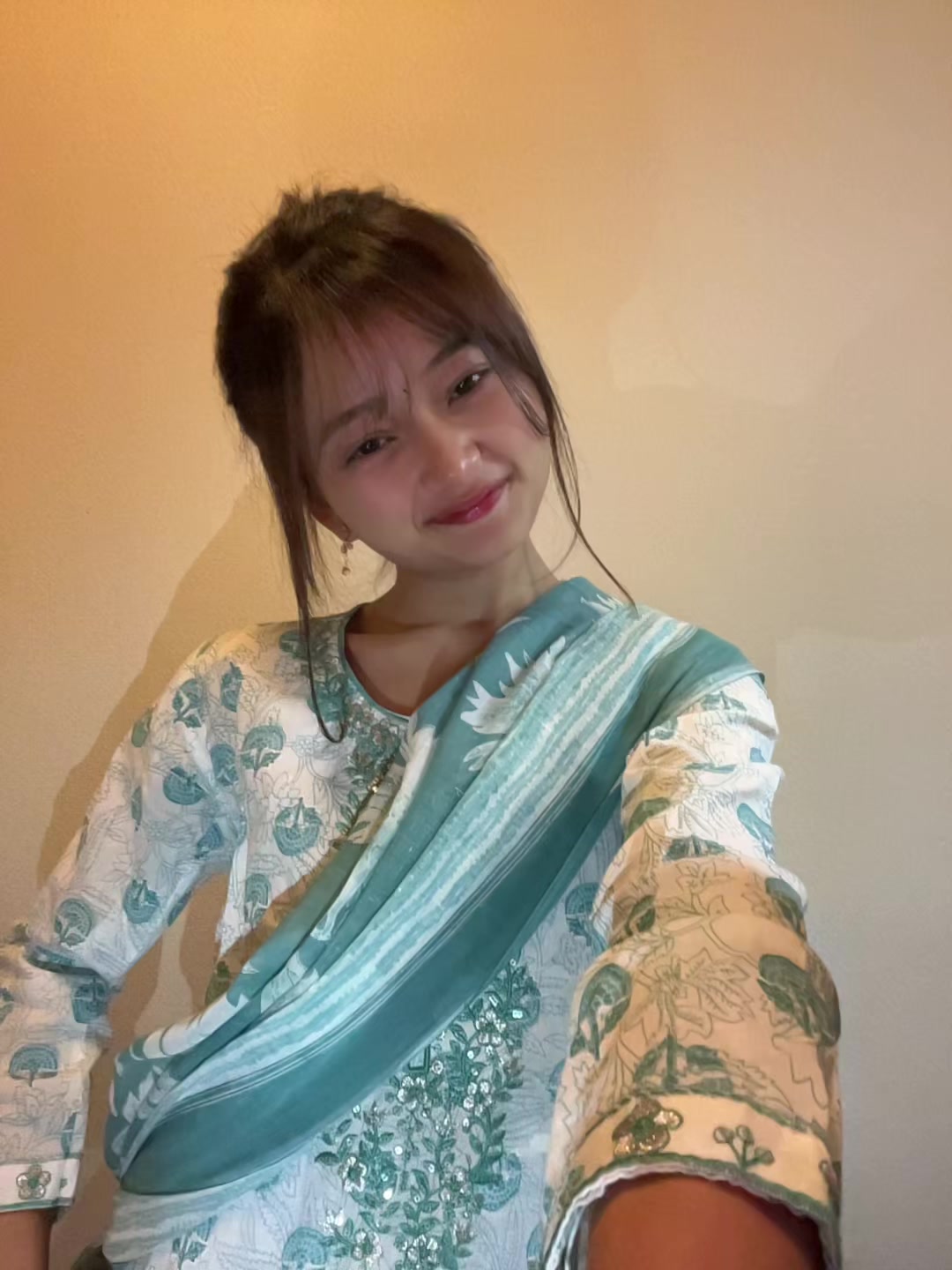 @shiyona__???