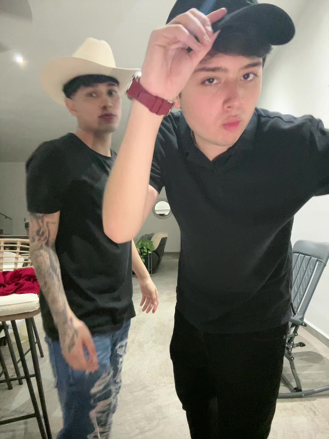 @Quirozzz🧛🏼