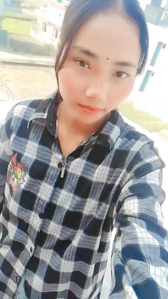 @A❤️👩&zwj;❤️&zwj;💋&zwj;👩❤️ R