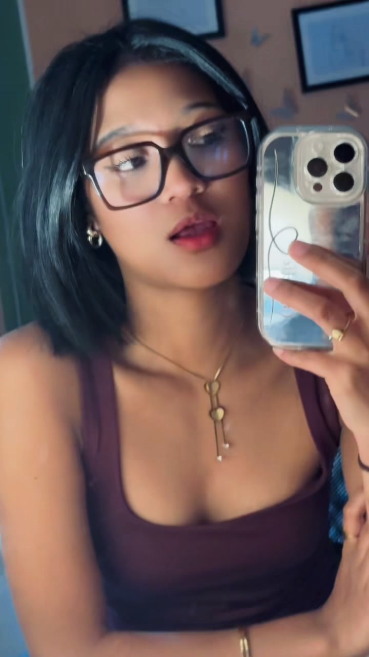 @M. Christelle🇩🇪👑🇲🇬