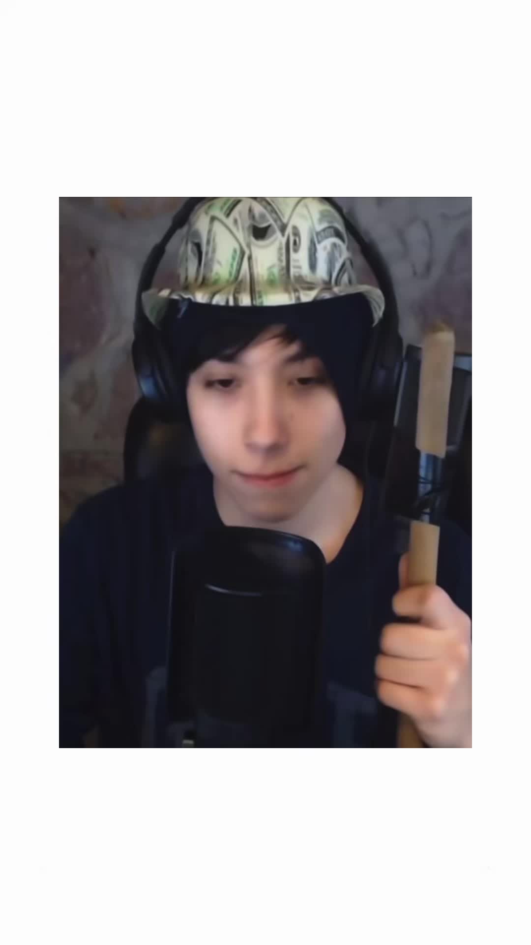 @s