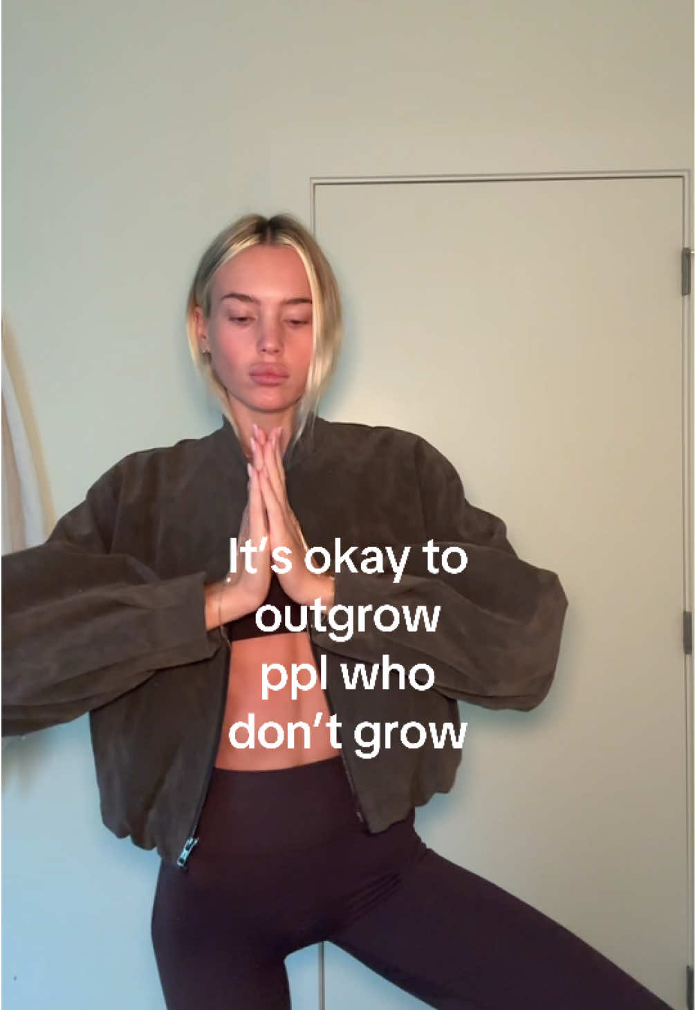 @xbrooklynbell