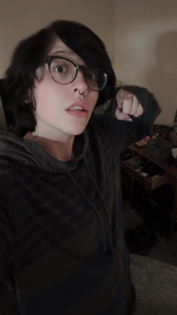@Jasperthebard