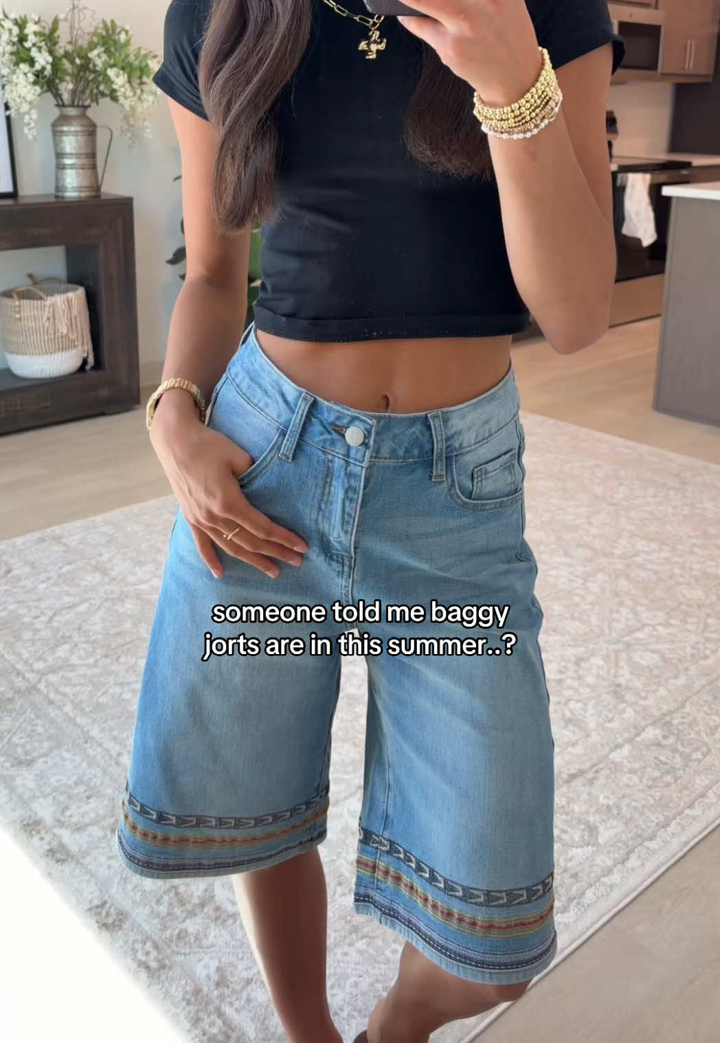@ellie claire