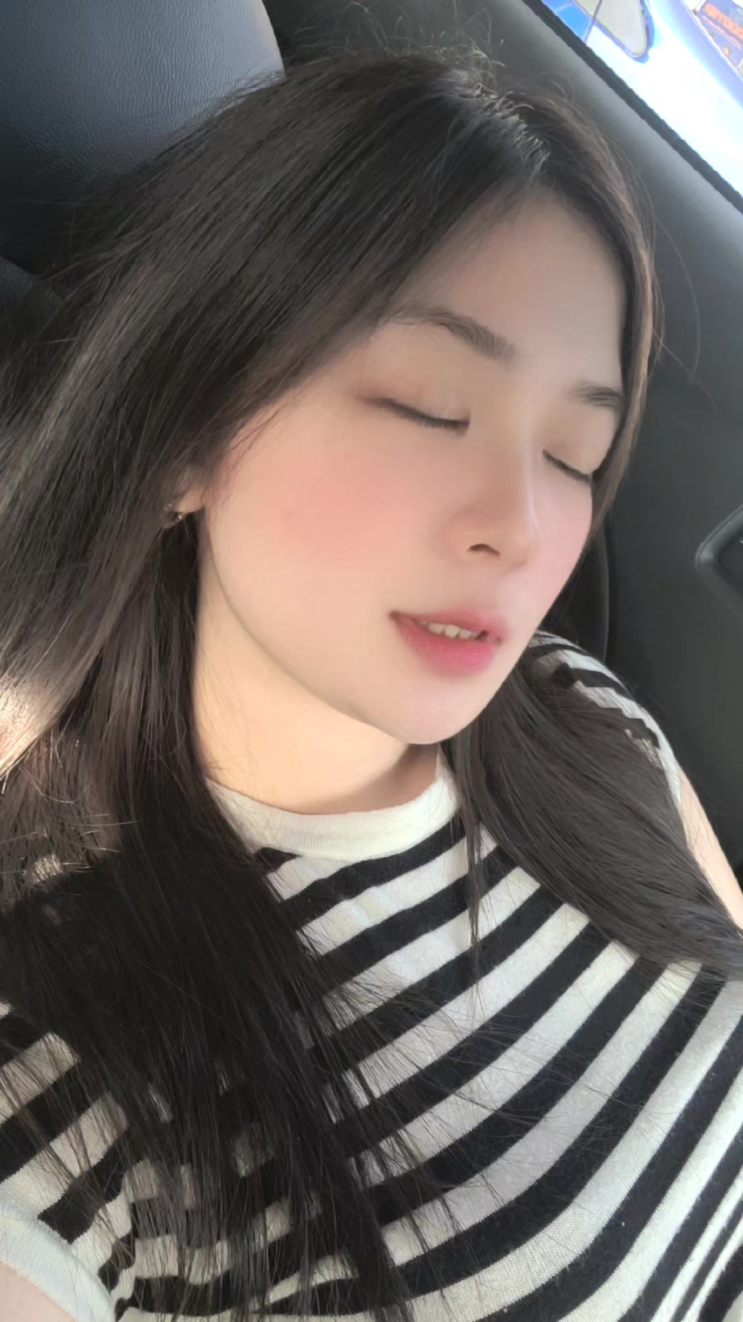 @anj