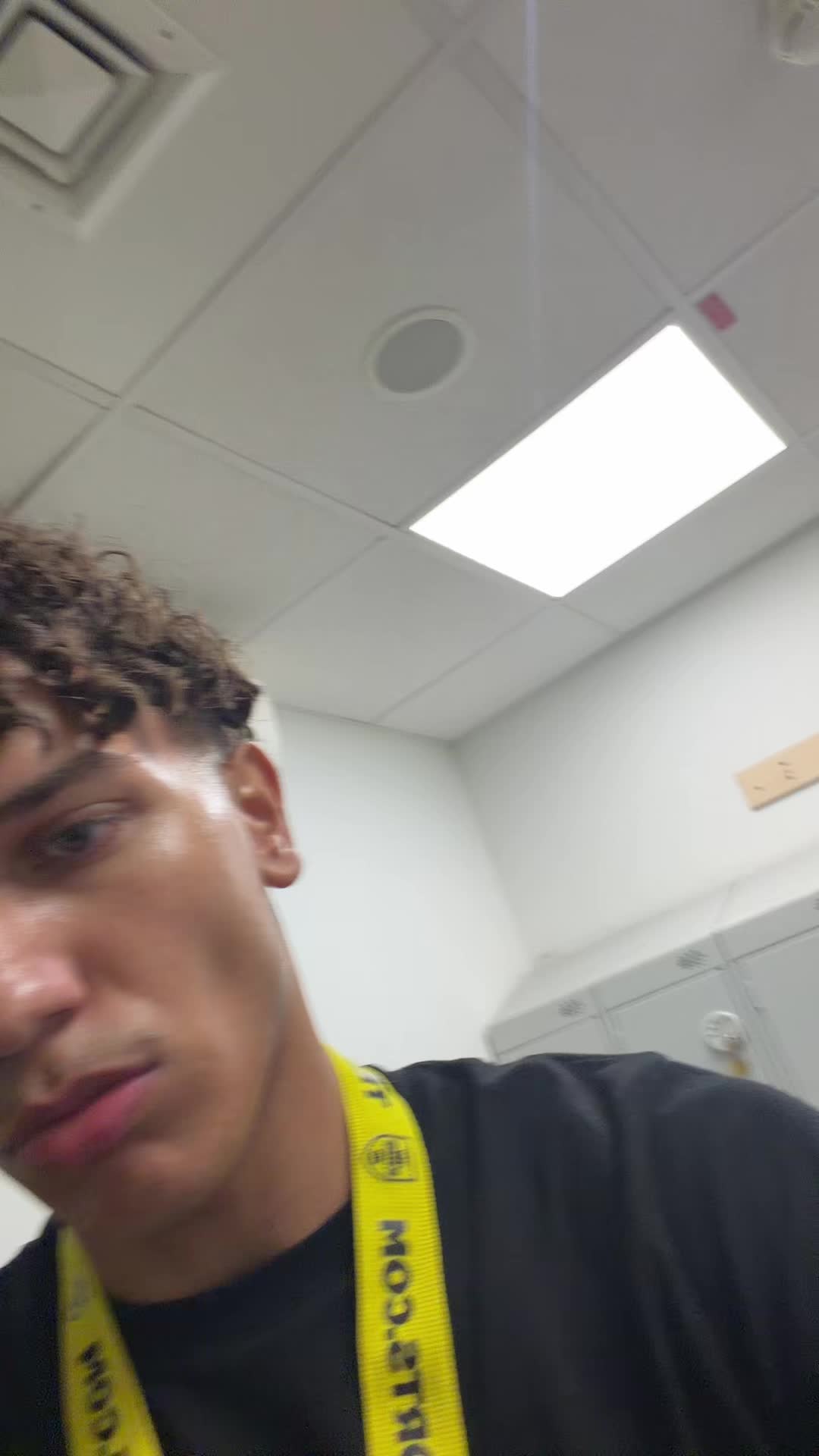 @JJ
