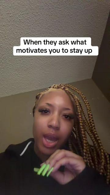 @tikomonroe