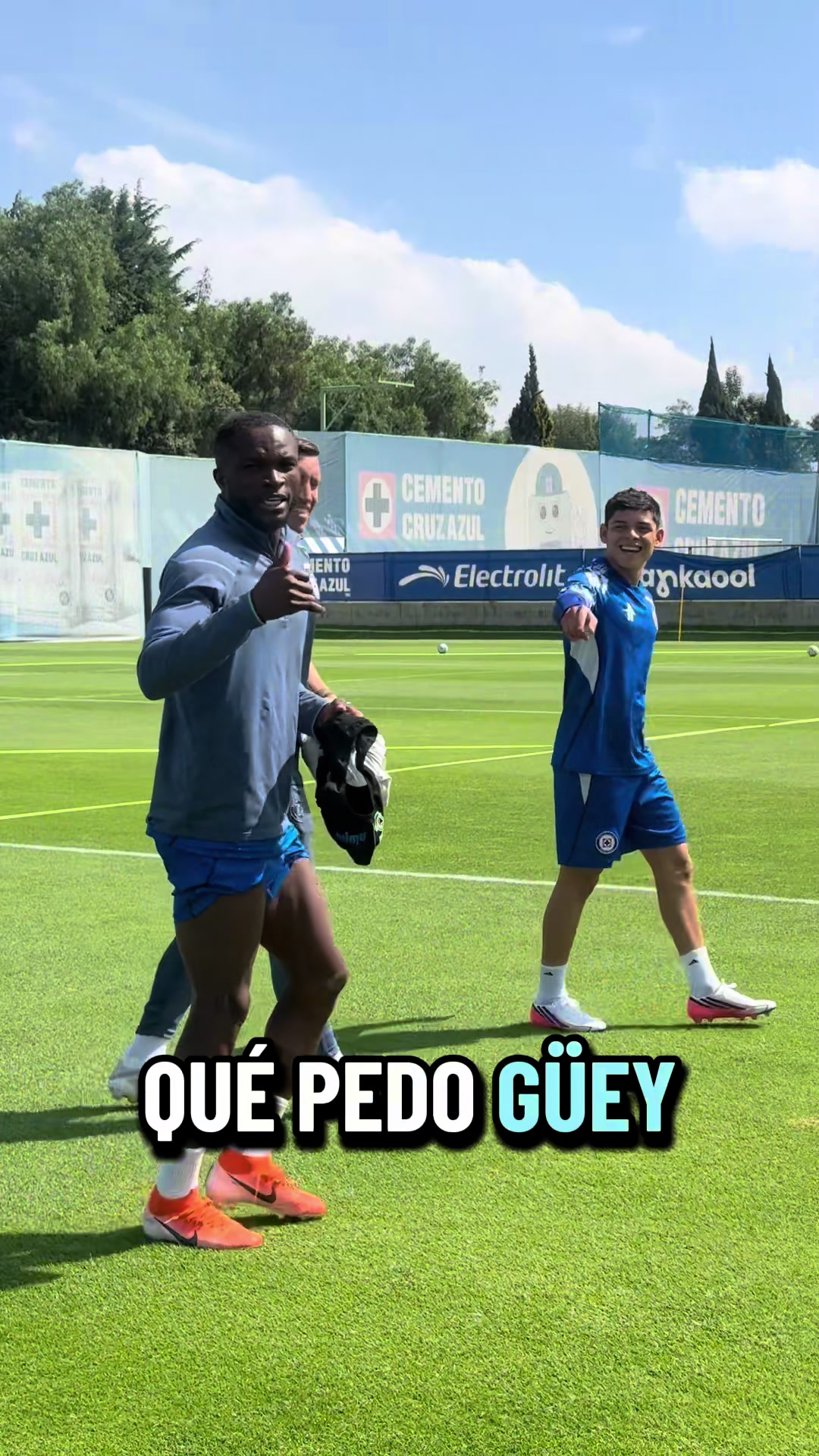 @Cruz Azul