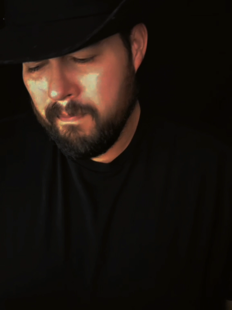 @Roguebeastmark🖤