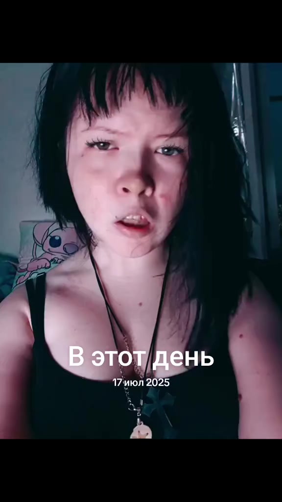 @♰Виктория♰︎
