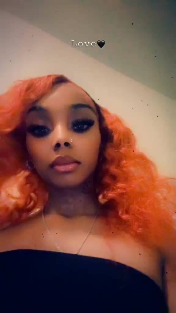 @Prettylilbrownskin