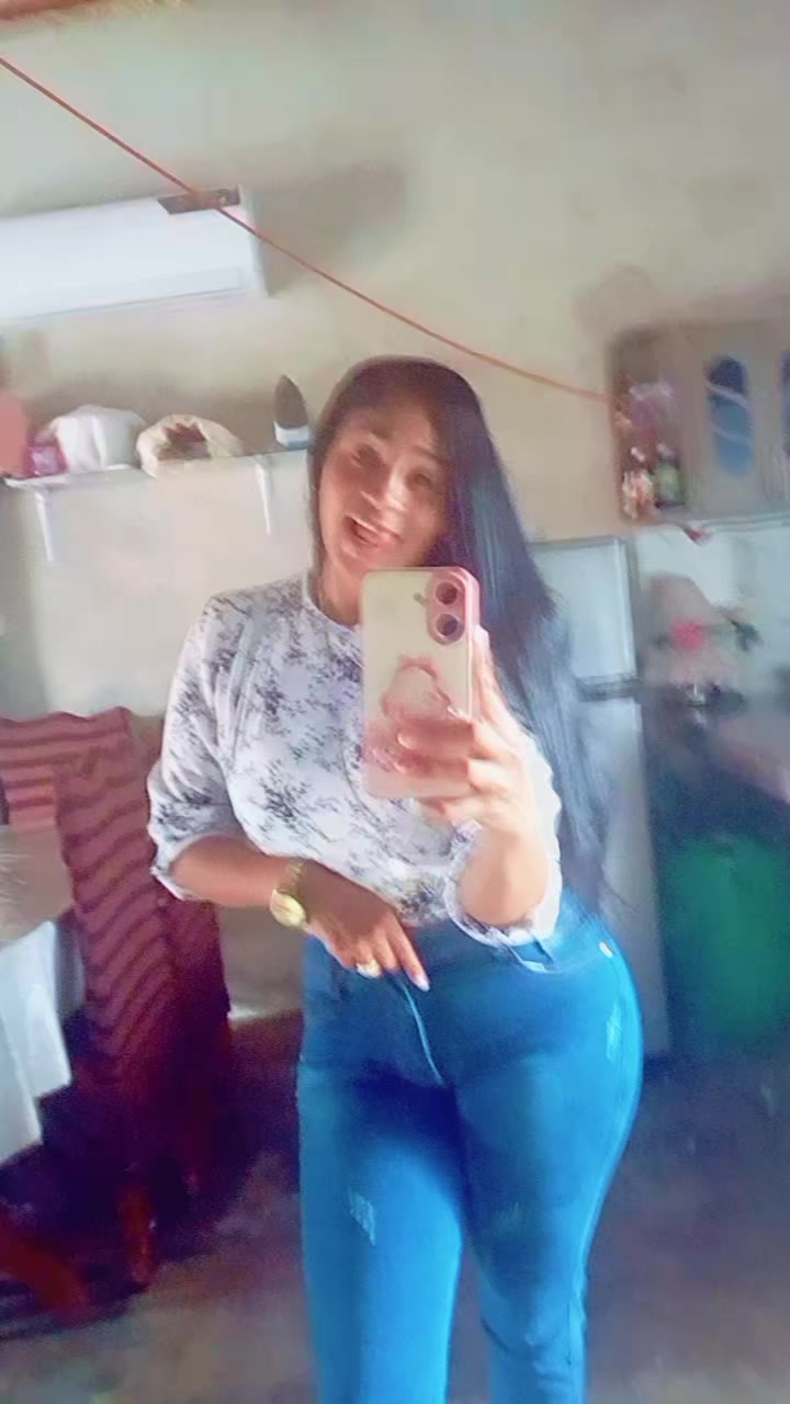 @María Castro ๐๐๐๐
