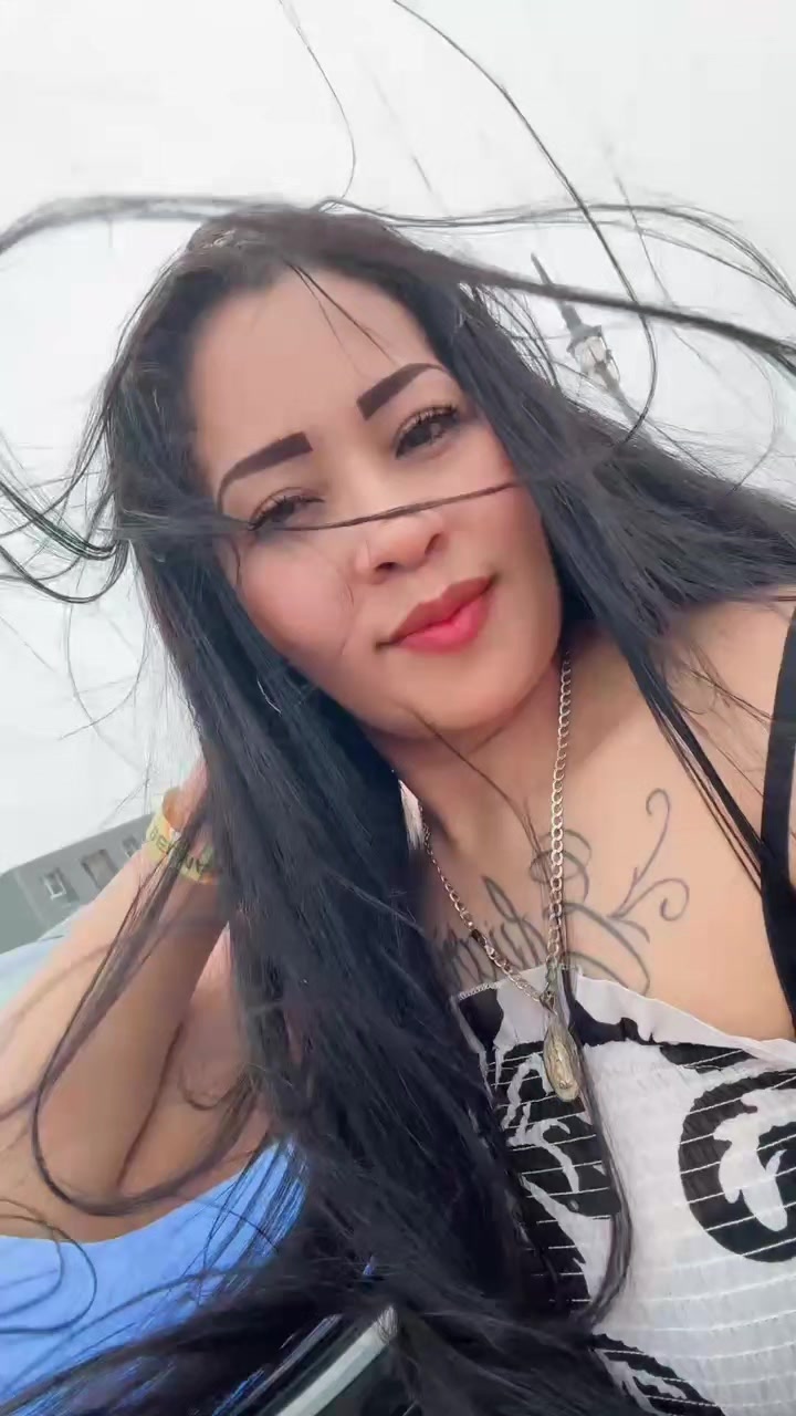 @ByJR☠️💦