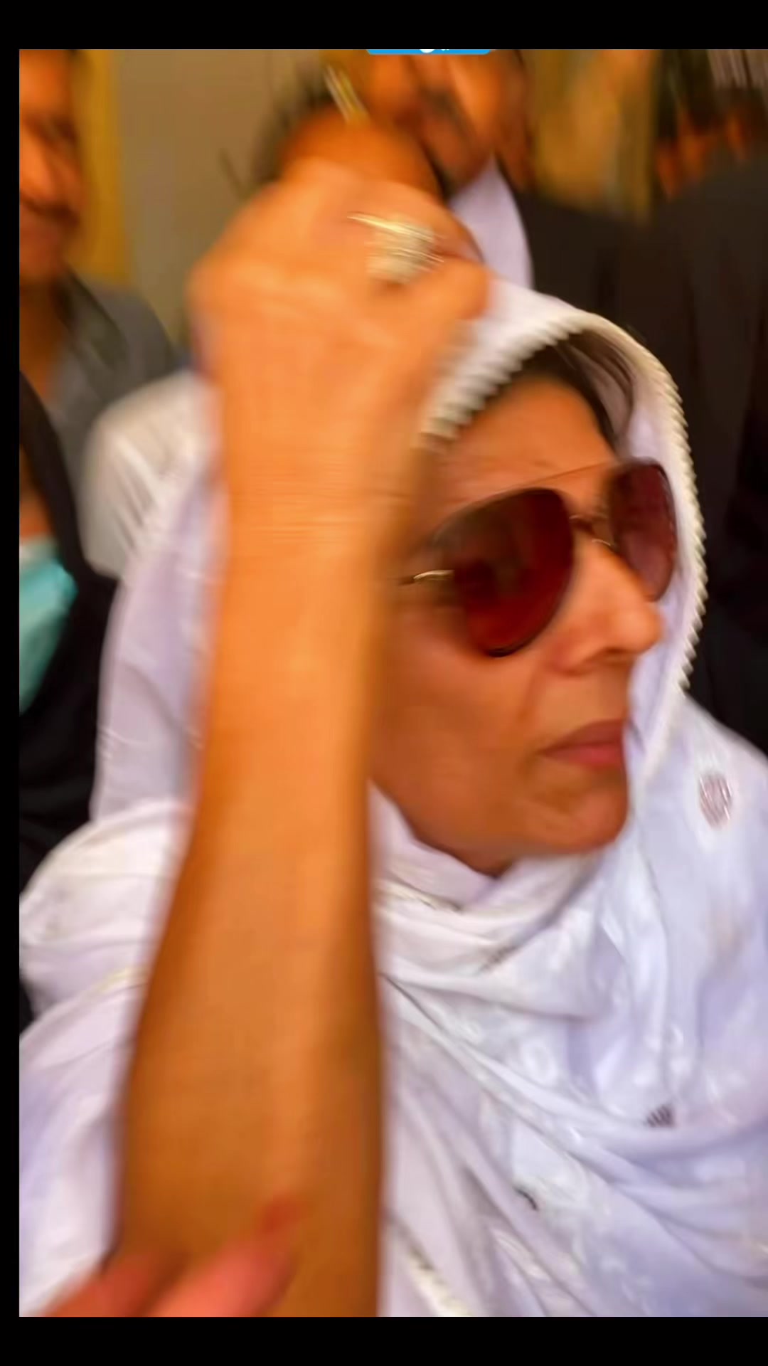 @FIYONA KHAN🇨🇦🫵✊
