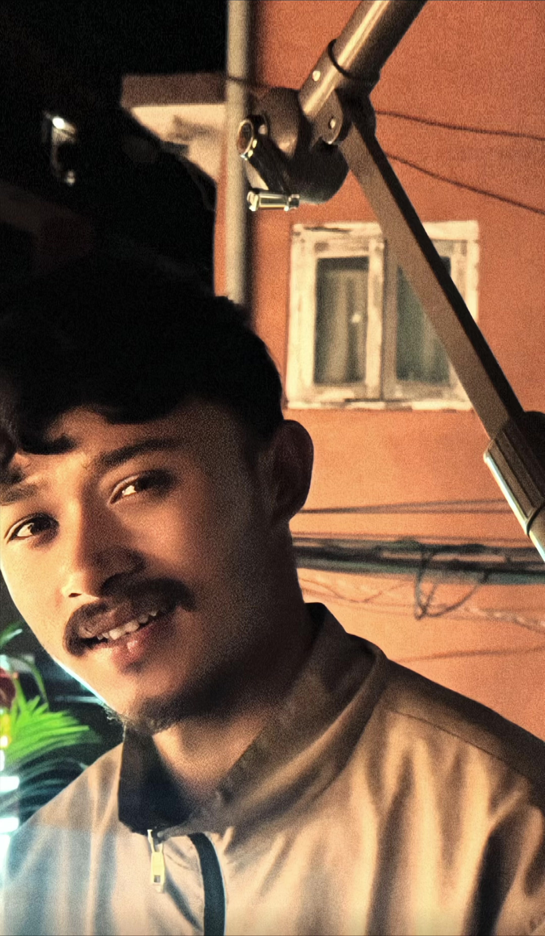 @MR_THAKURI