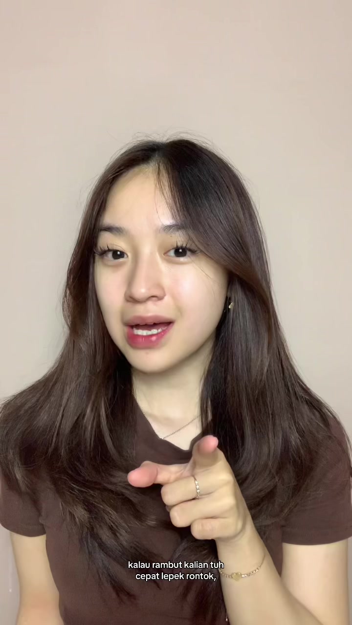 @𝒩
