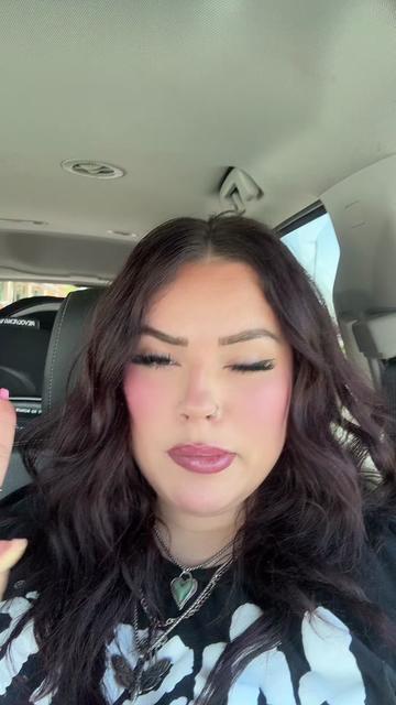 @Jessica Lynn🍒