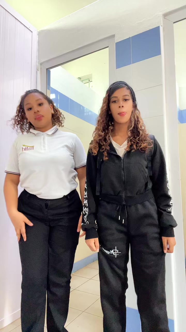@Annaëlle🤍✨️