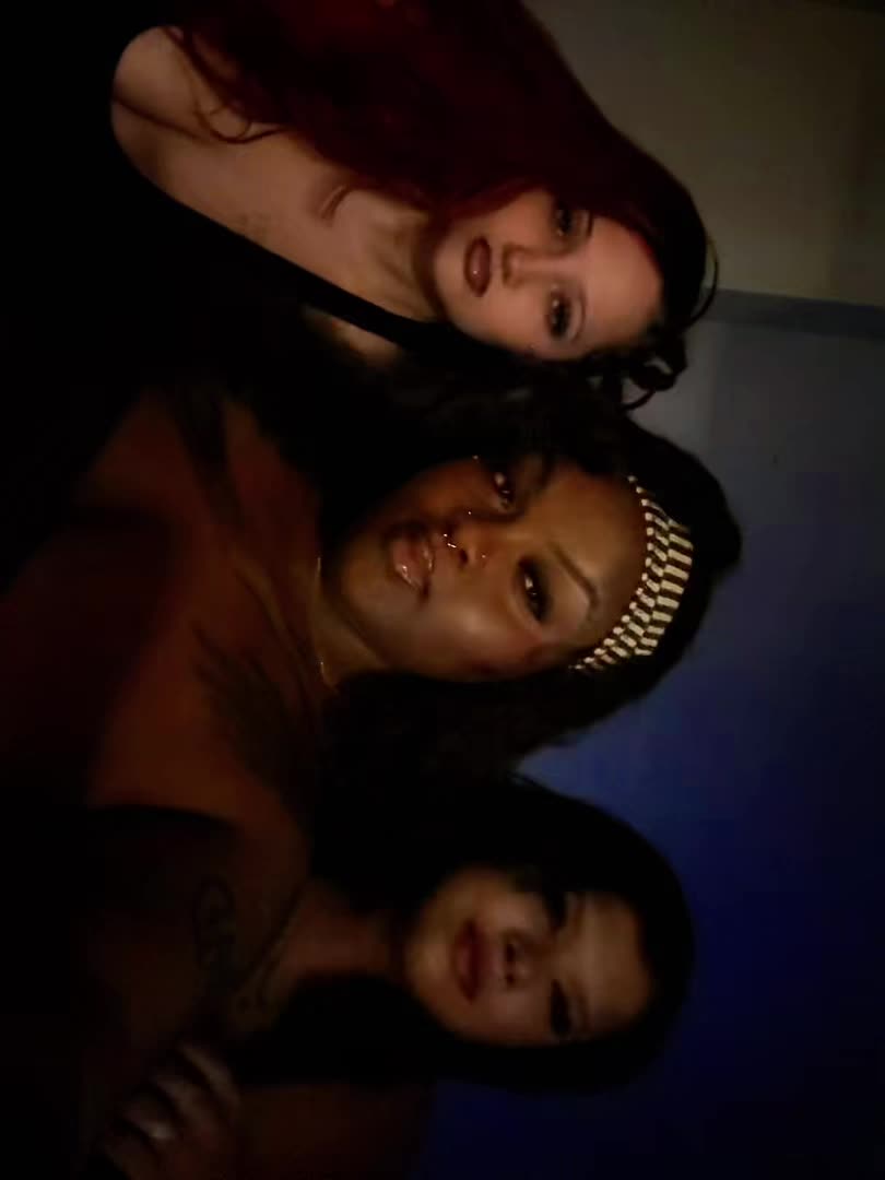 @Areyonna🦋