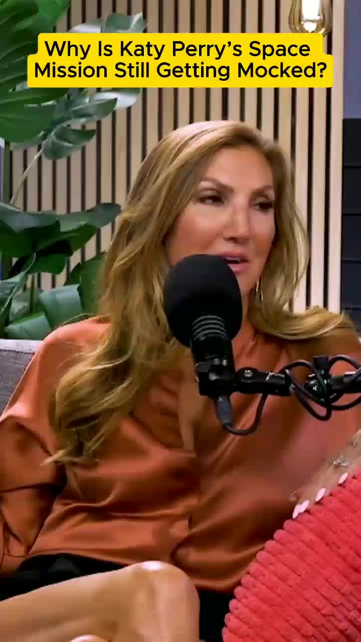 @Celeb_Verse