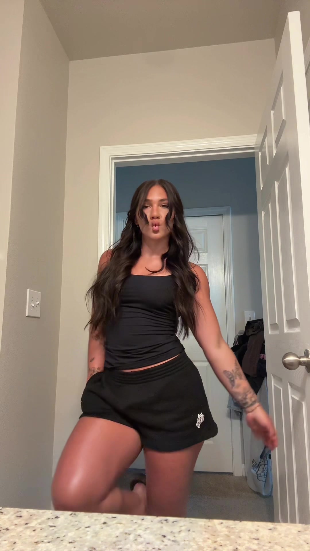 @naomi