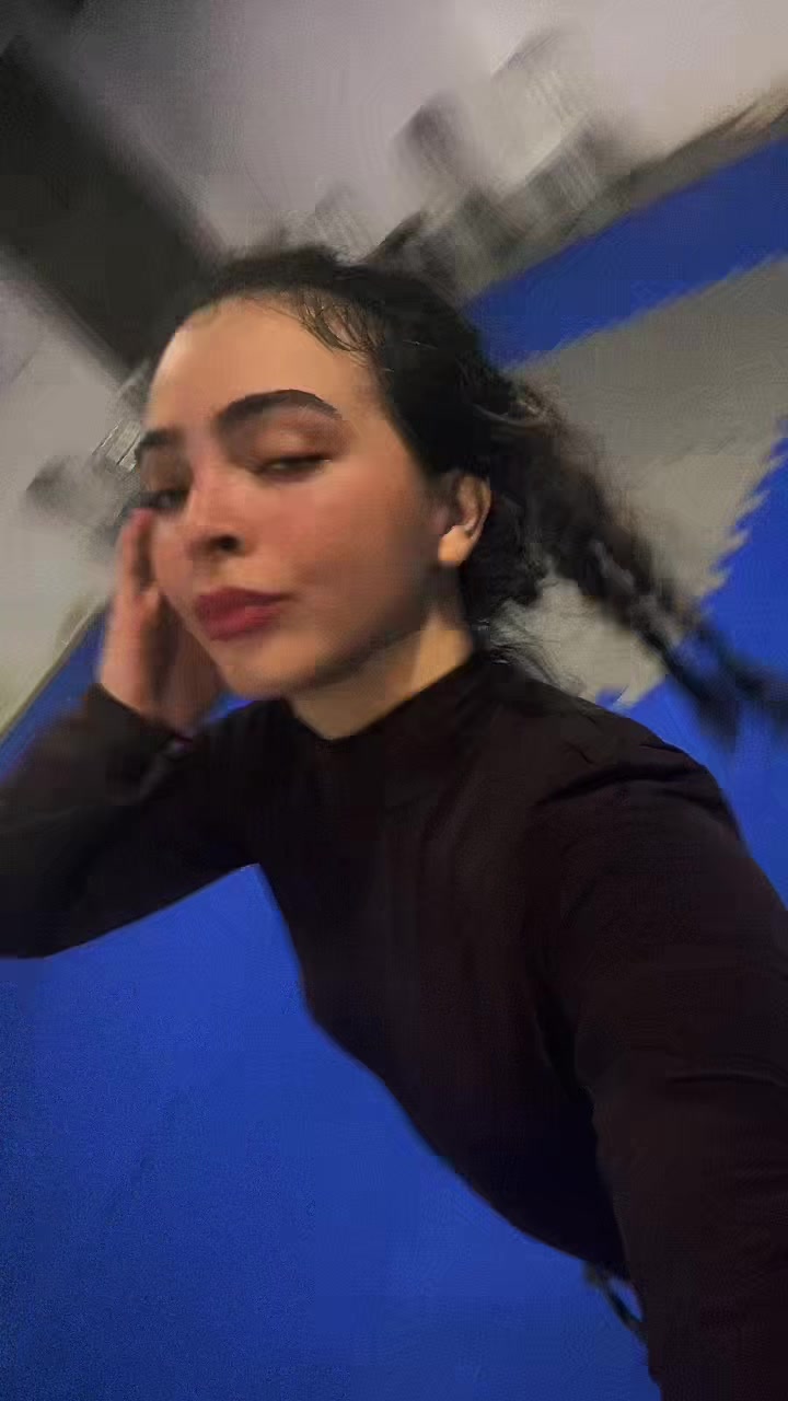 @valesca_nayane