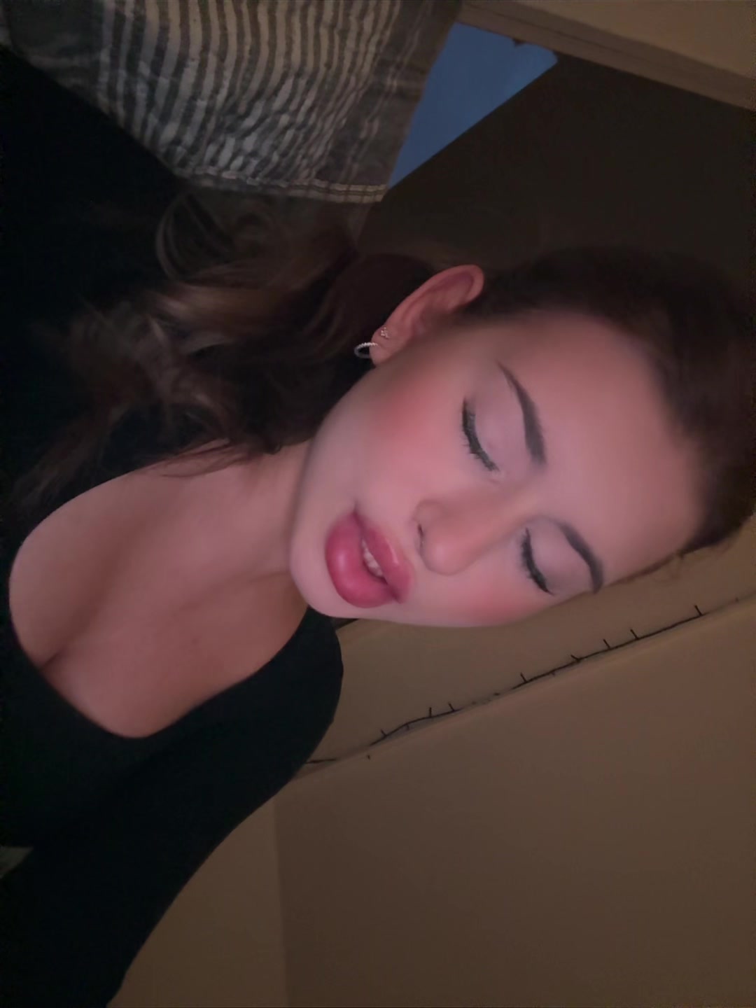@𝐀.