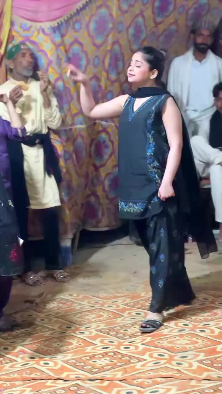 @Tanzeela kp studio