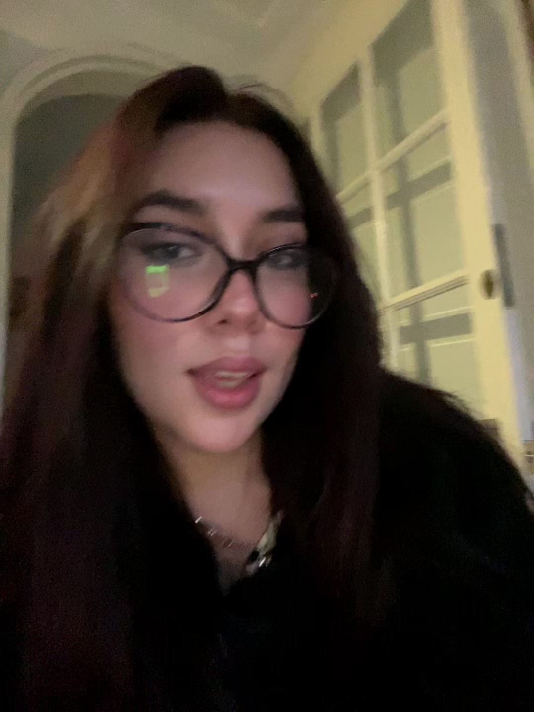@Any🍒